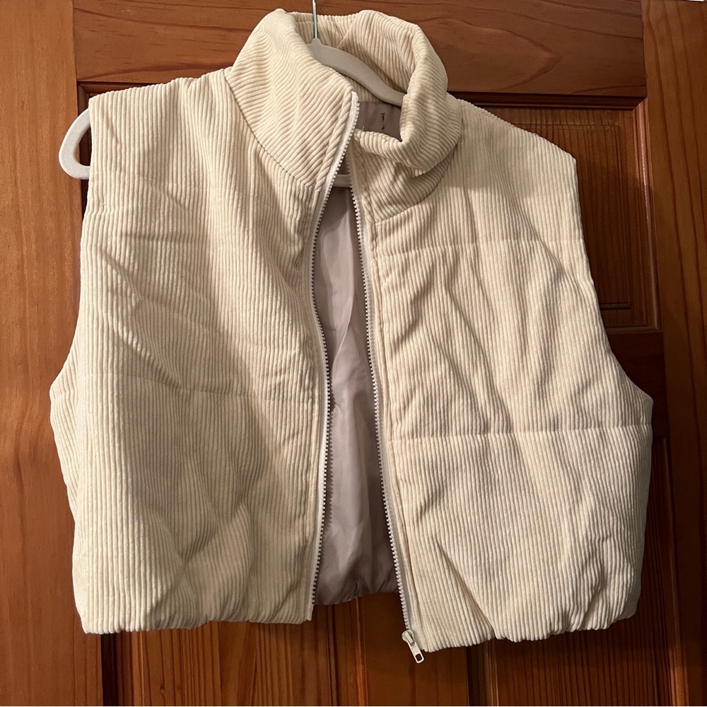 Cropped Corduroy Vest